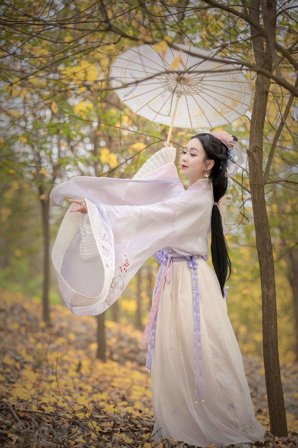 铃铛串串色如金