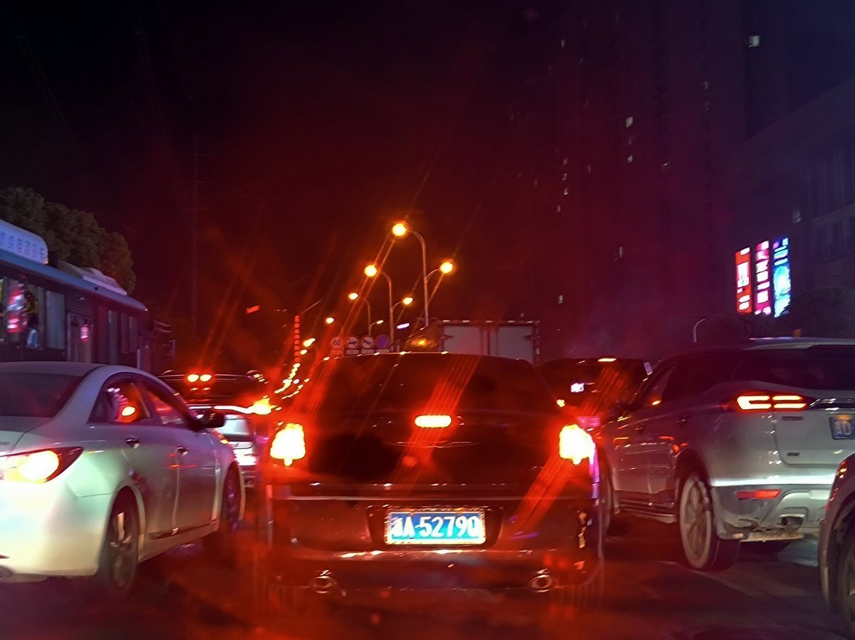 漫步星城 走街串巷（685）步步高广场