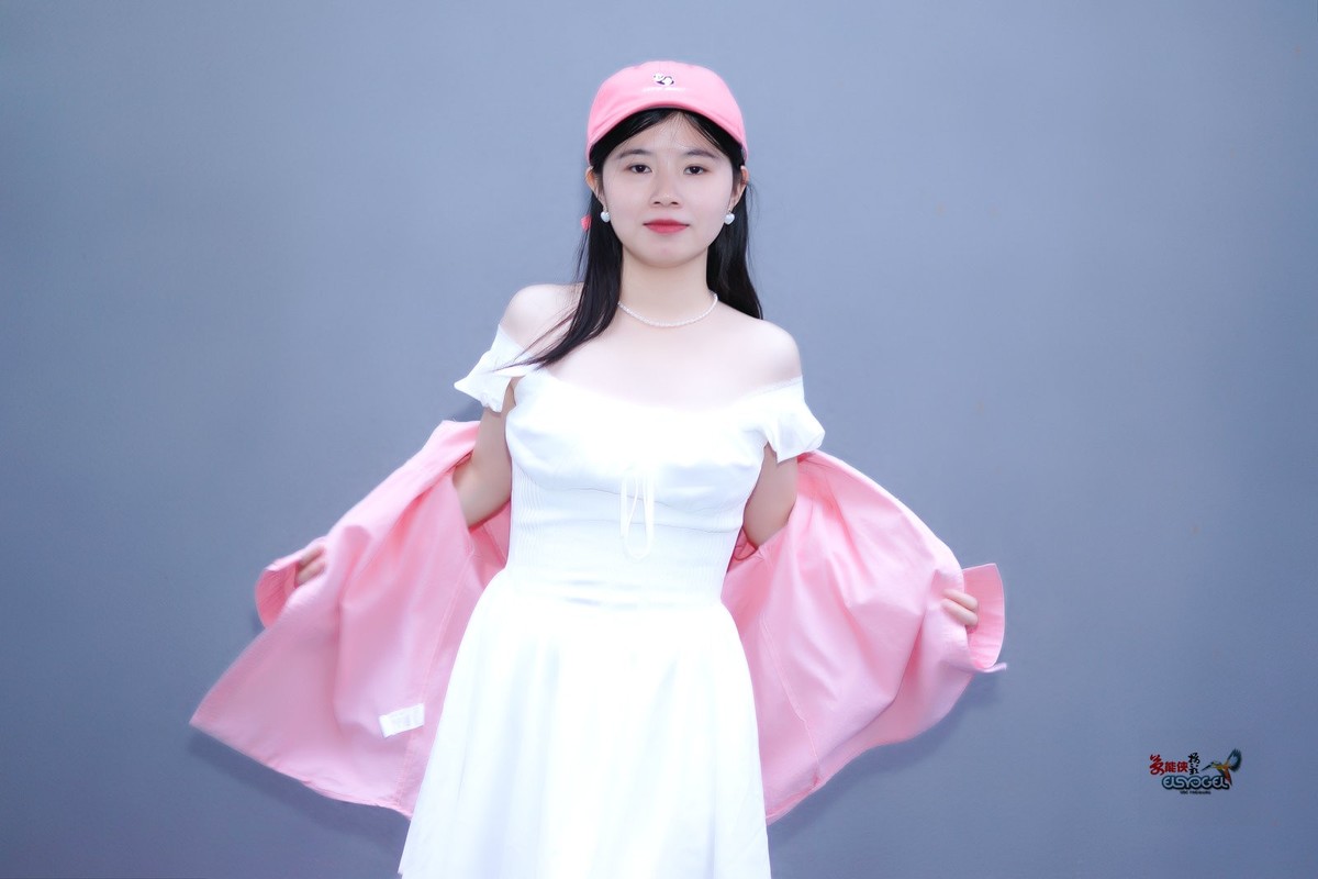 【夏日红帽子少女】---双子