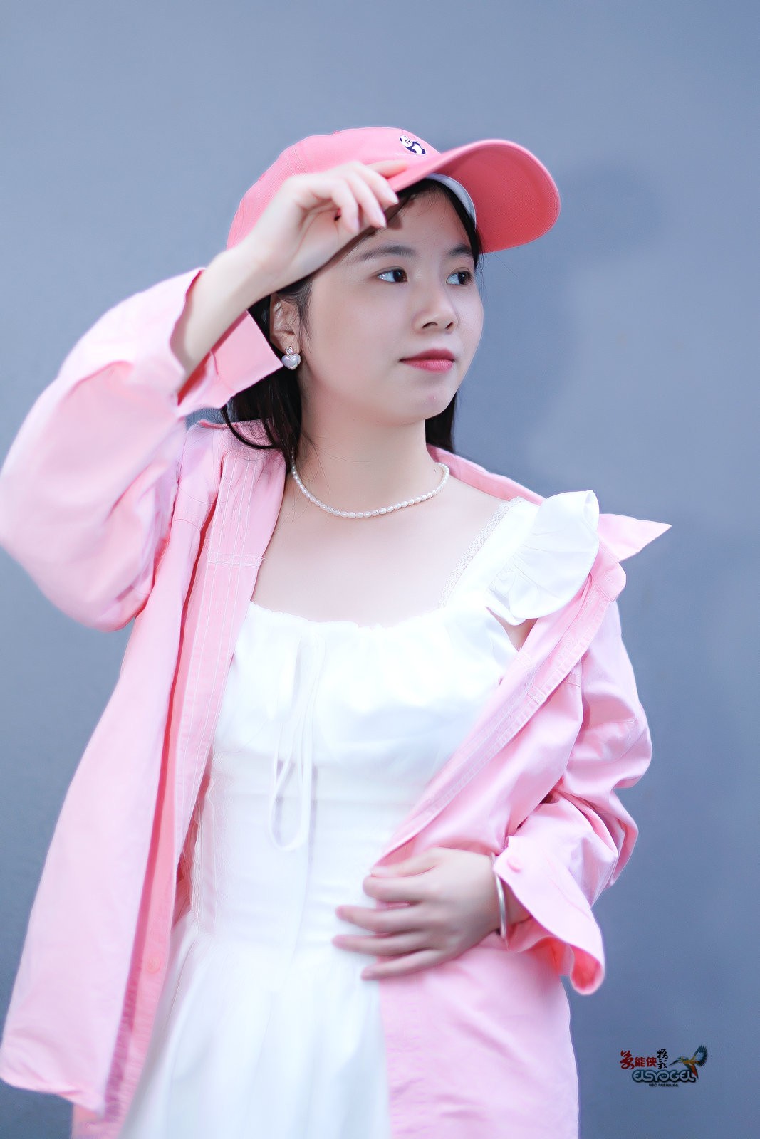 【夏日红帽子少女】---双子