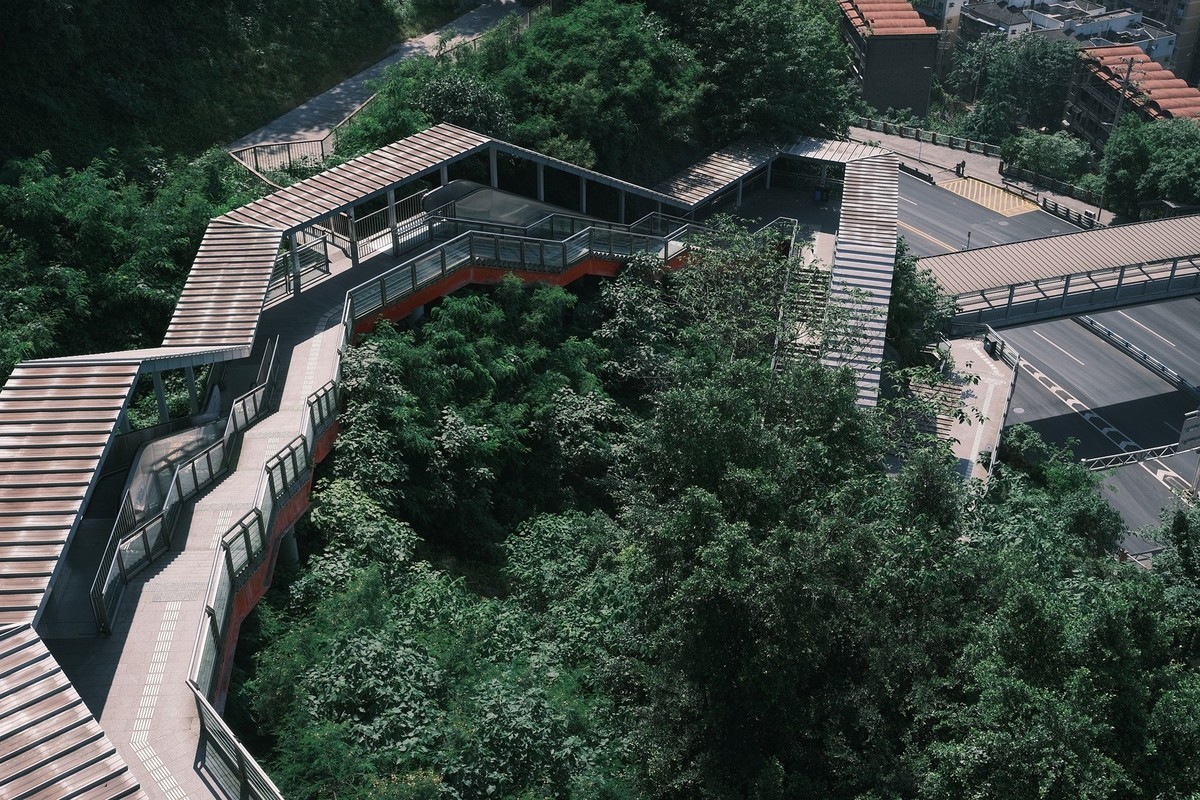 【 初夏，登重庆铜元之光观景平台随拍 】