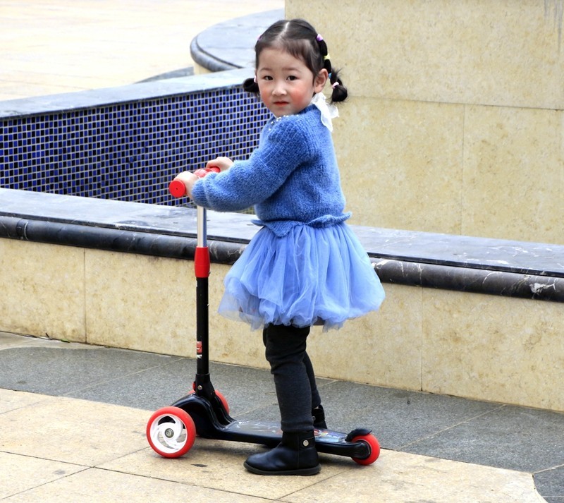 632【不老松：海南游摄纪实】长島兰湾可爱的女童！