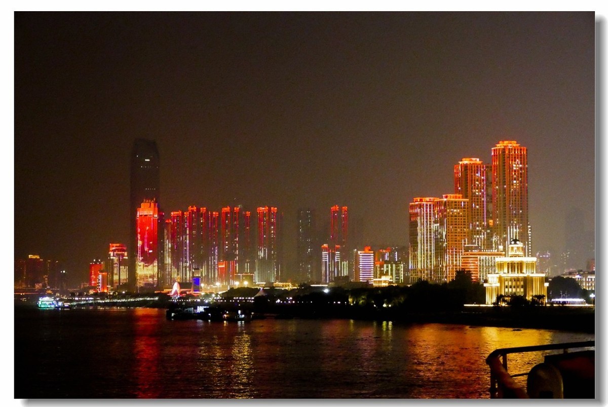 江城夜画（武汉）