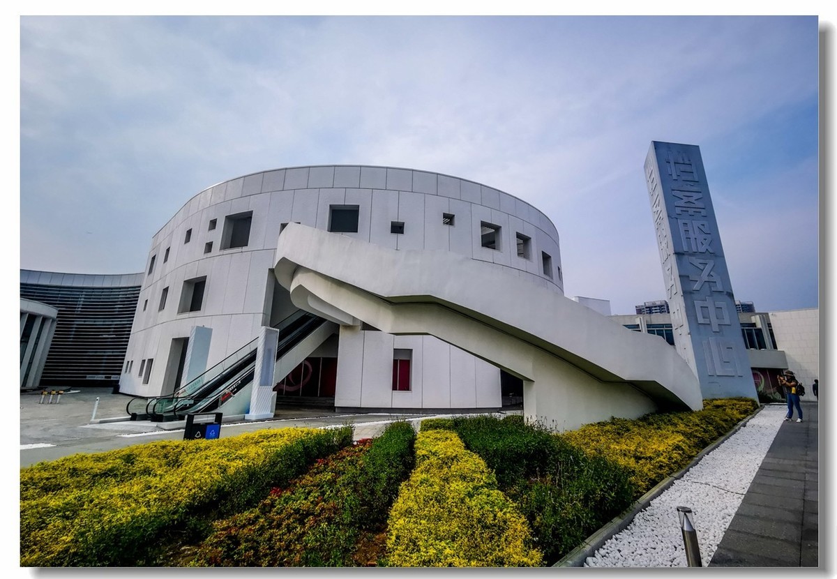 东西湖“文化中心”