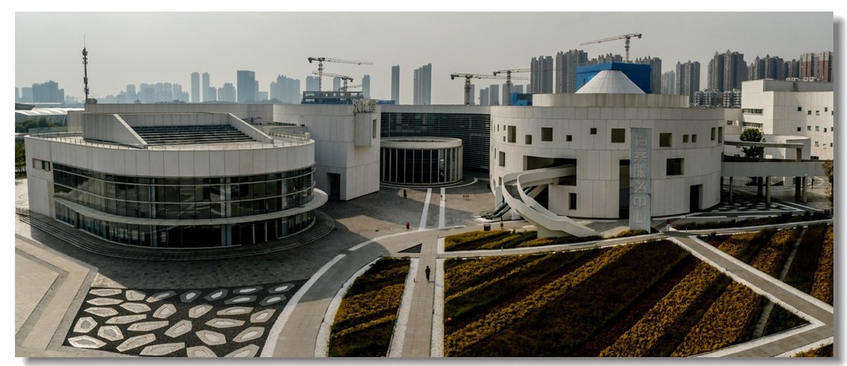 东西湖“文化中心”