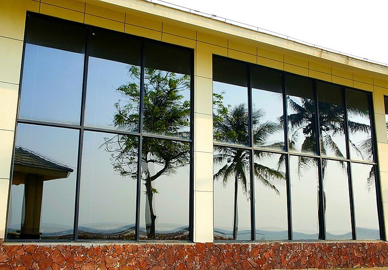 915不老松：海南游摄纪实】临高 县解放公园景!