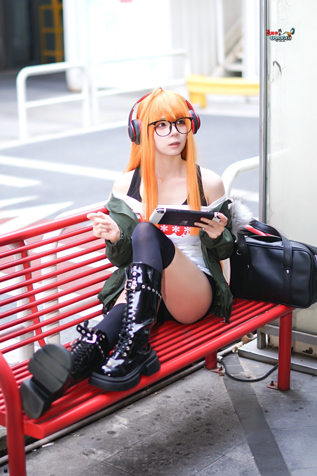 【万达二次元女孩】---焯煌