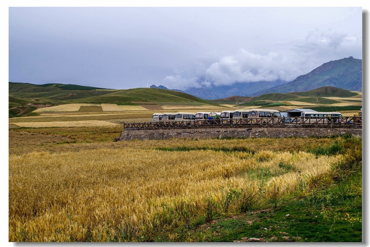 青甘大环之旅——卓尔山下（3）