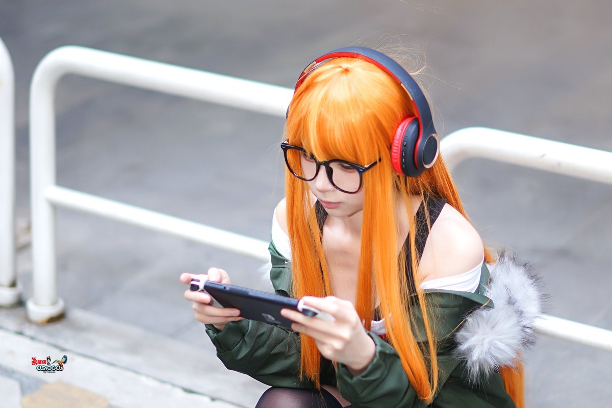 【万达二次元女孩】---焯煌