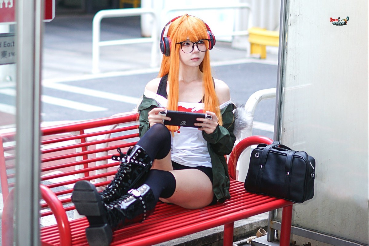 【万达二次元女孩】---焯煌