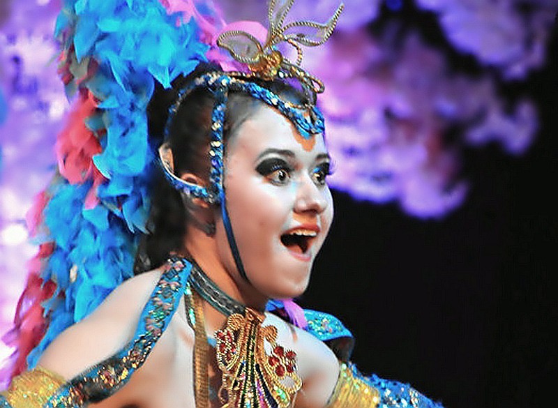 《不老松：纪实摄影》》海拉尔俄罗斯文艺晚会！俄罗斯人头像 (2)