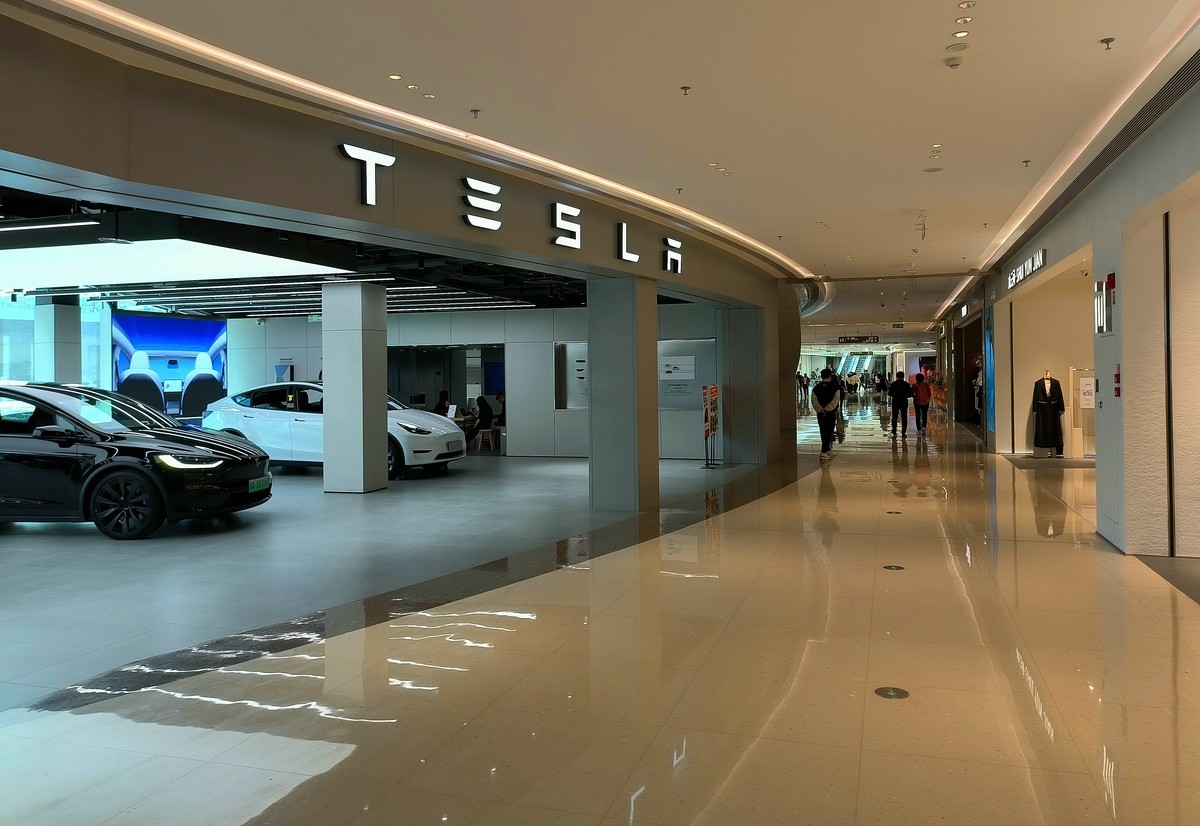 小蛮腰的商场。