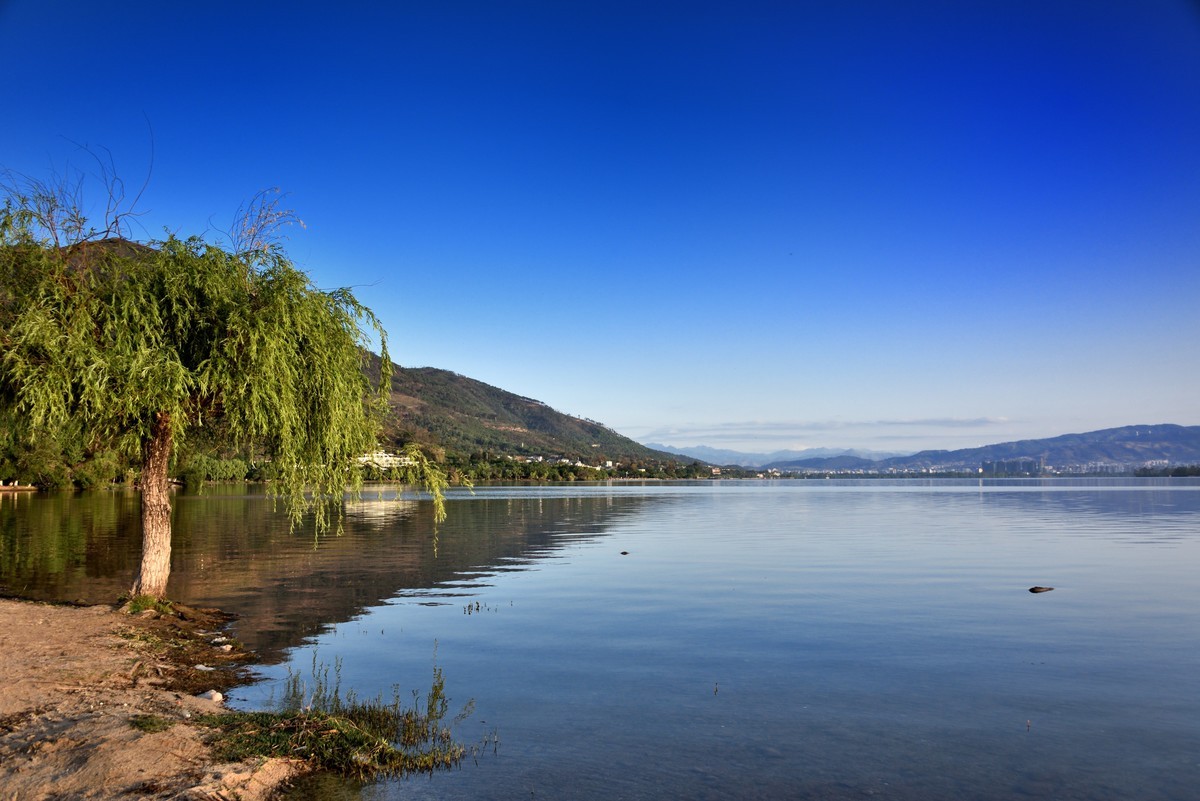 邛海湖畔【11】