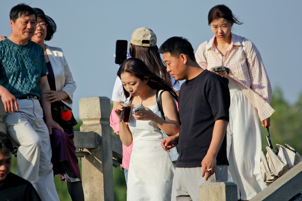 抓拍——游人百态