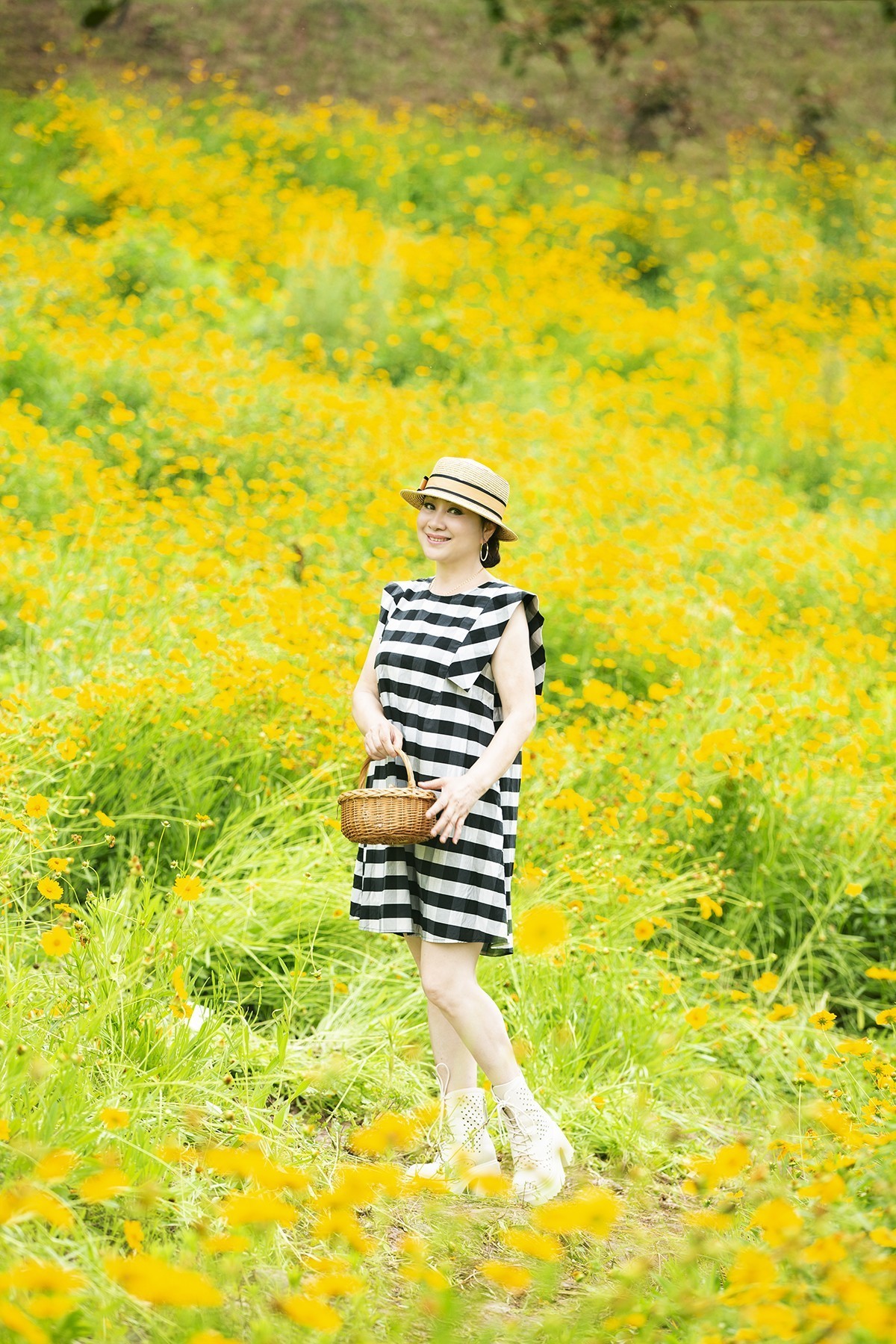 满城尽带黄金甲