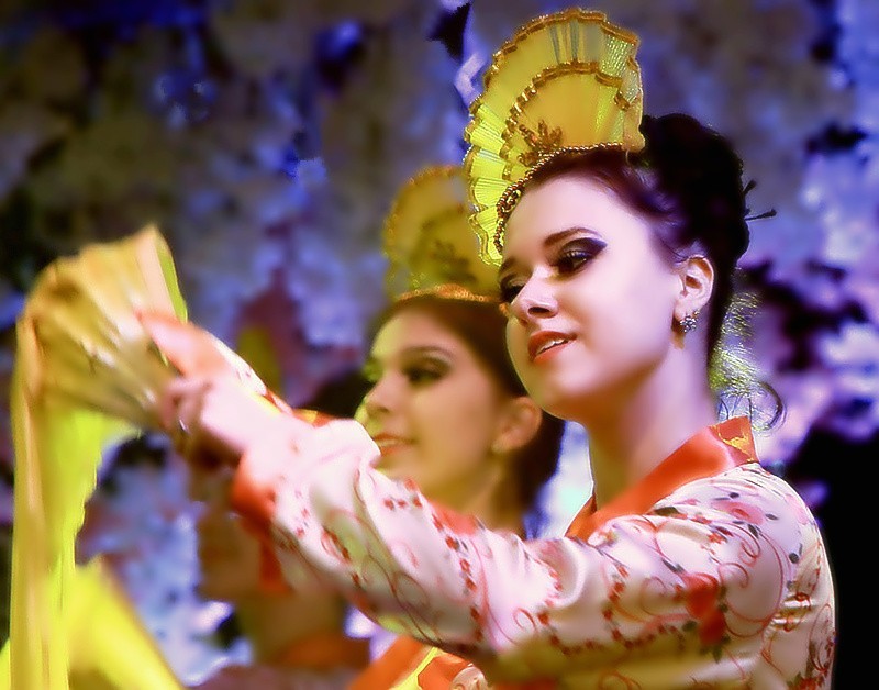 《不老松：纪实摄影》》海拉尔俄罗斯文艺晚会！俄罗斯人头像(1)