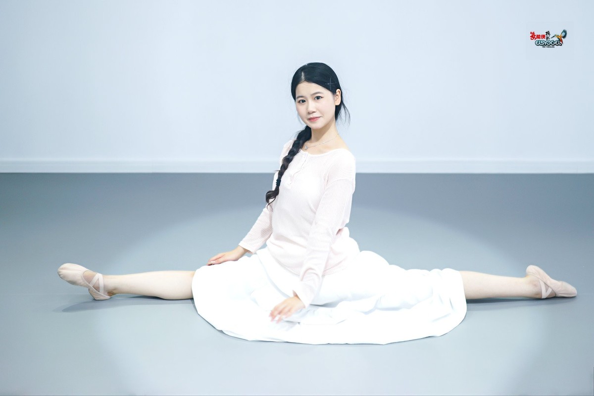 【1108舞蹈女生】---婷婷（续）