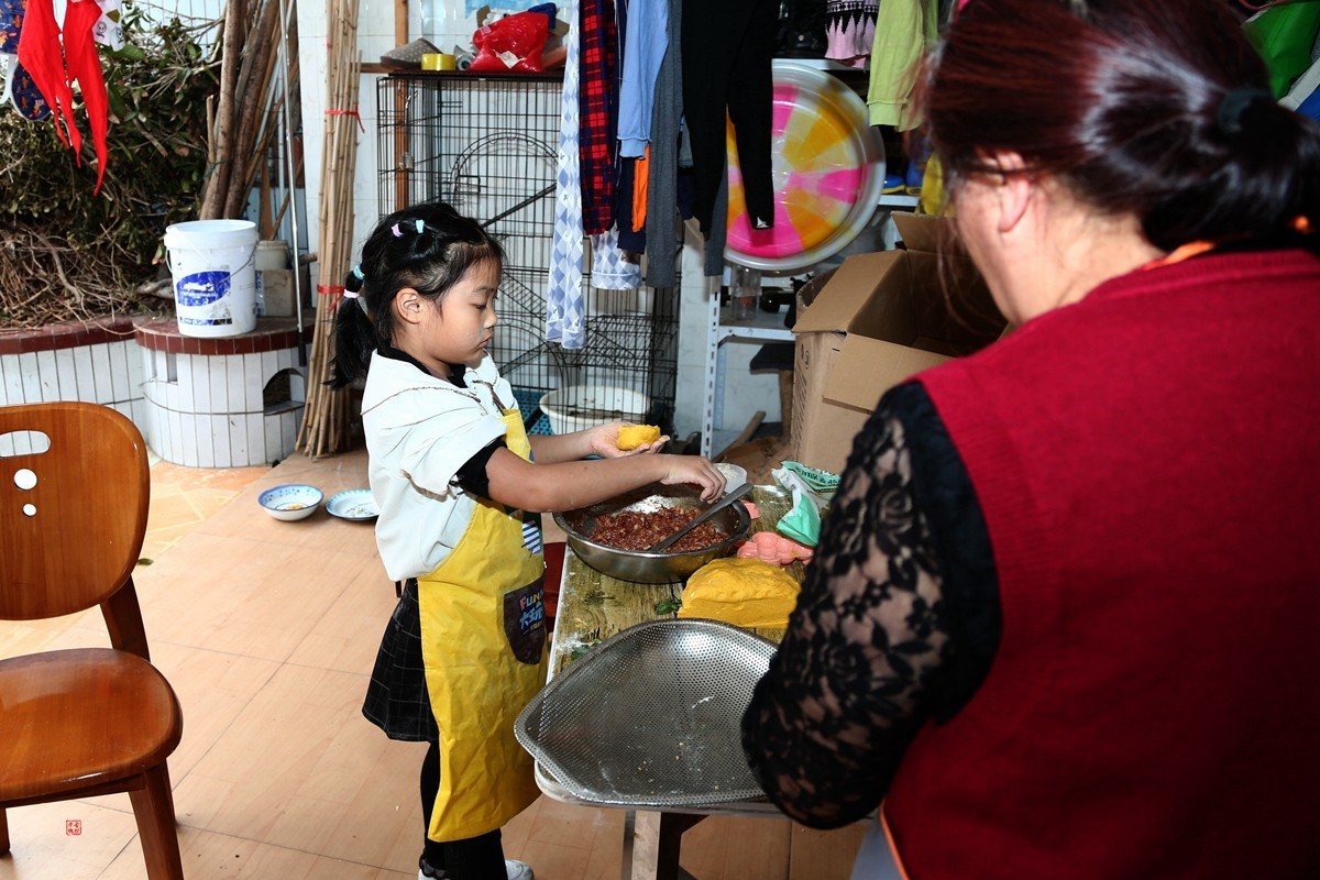 跟着姥姥学包包子