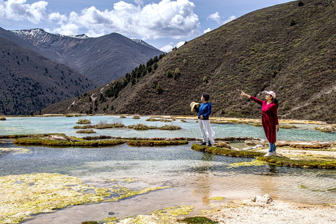 川西高原行摄--贡嘎山乡泉华滩【7】
