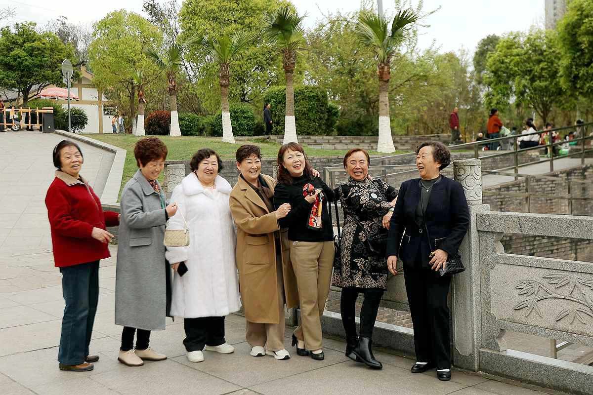 开心的老同学(一)