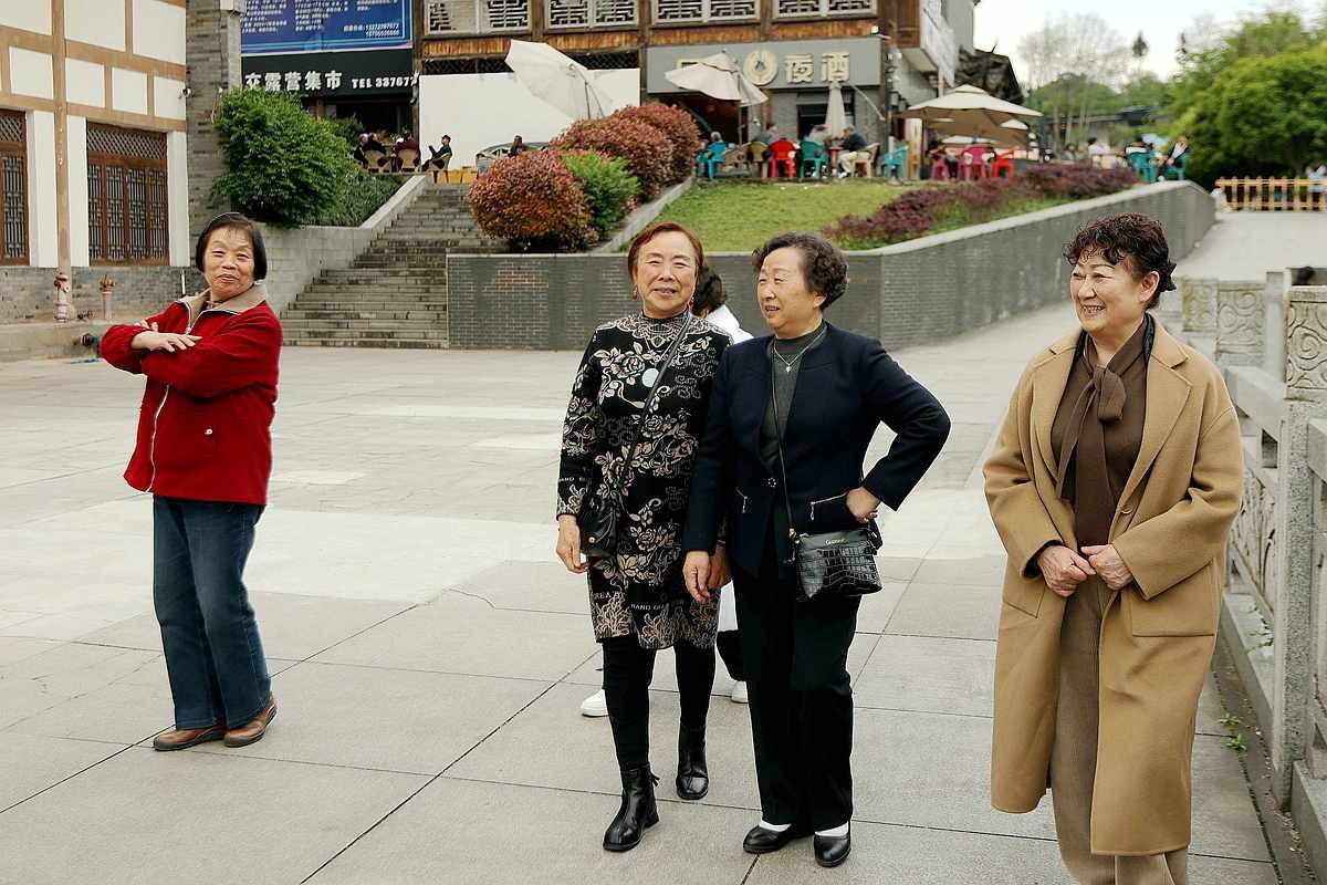 开心的老同学(一)