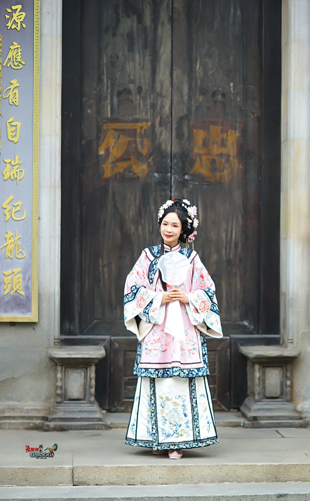 【旧梦清汉女】---小杨