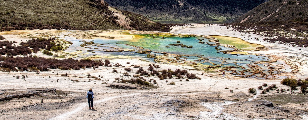 川西高原行摄--贡嘎山乡泉华滩【7】
