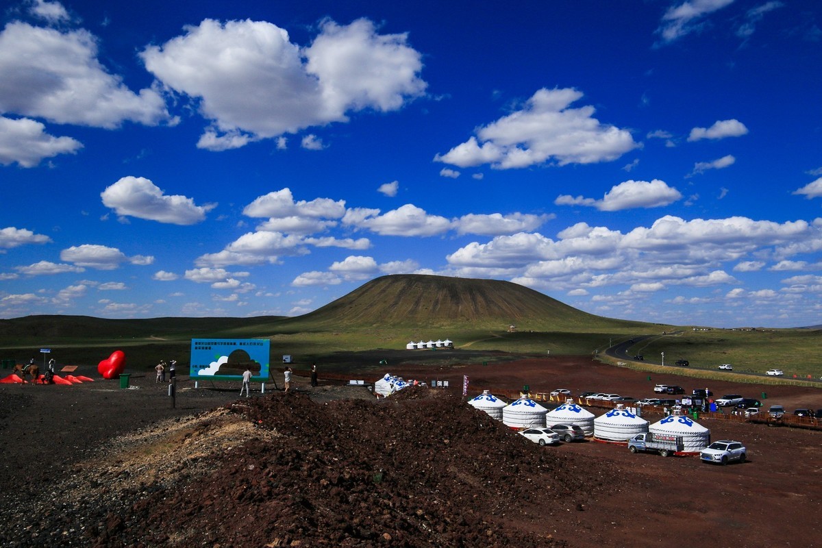 七弟二随拍乌兰哈达火山地质公园