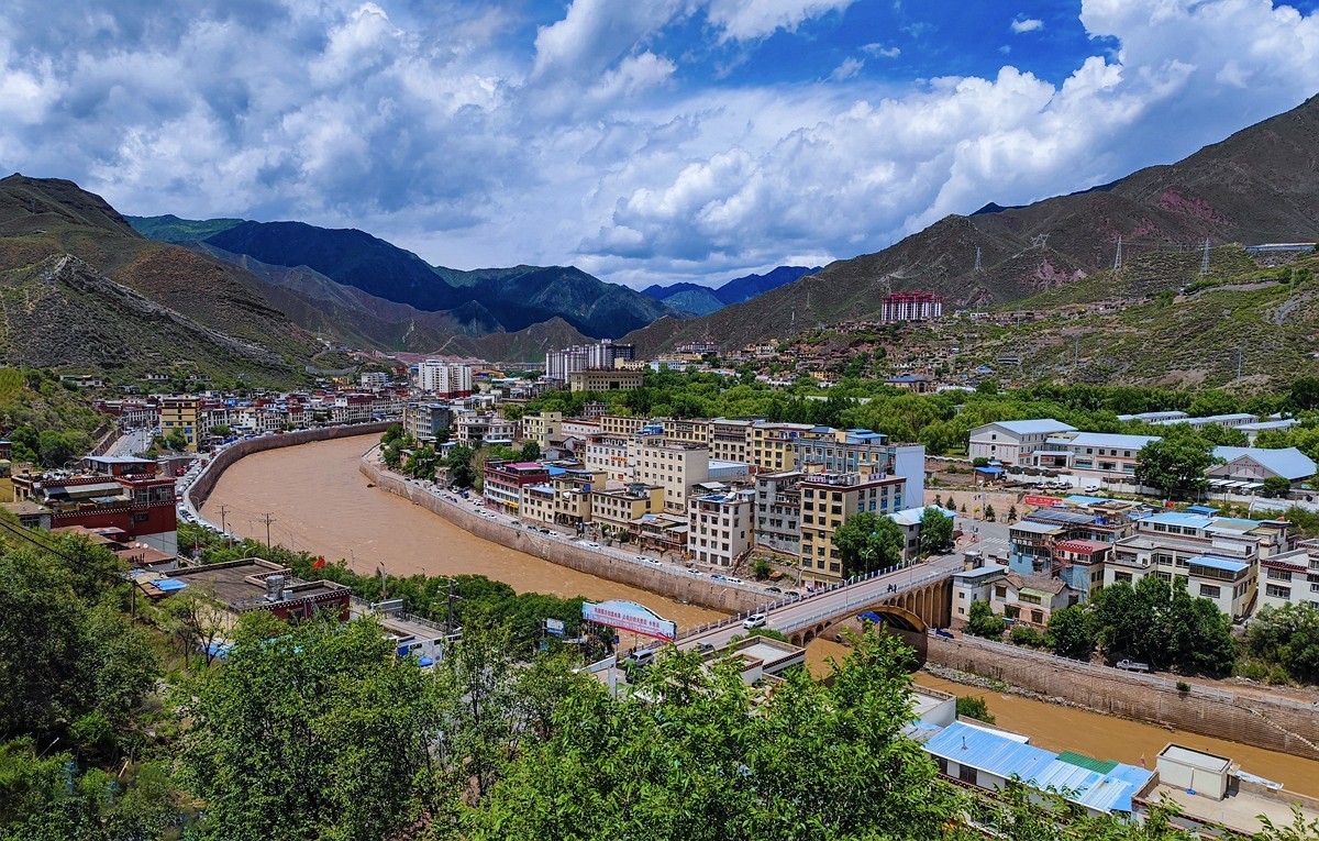 上海～成都～拉萨骑游随拍（82）藏区人文——强巴林寺