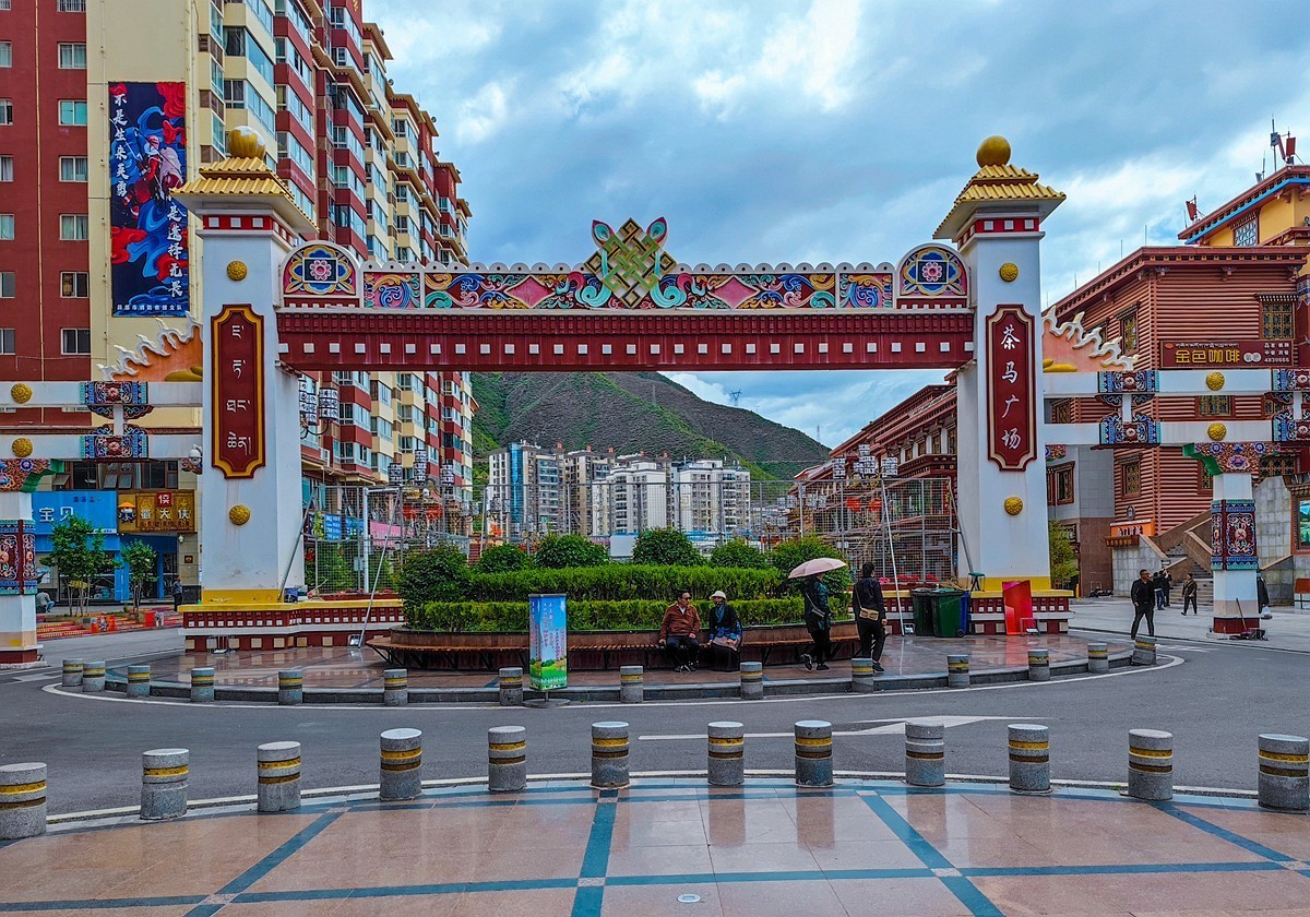 上海～成都～拉萨骑游随拍（82）藏区人文——强巴林寺