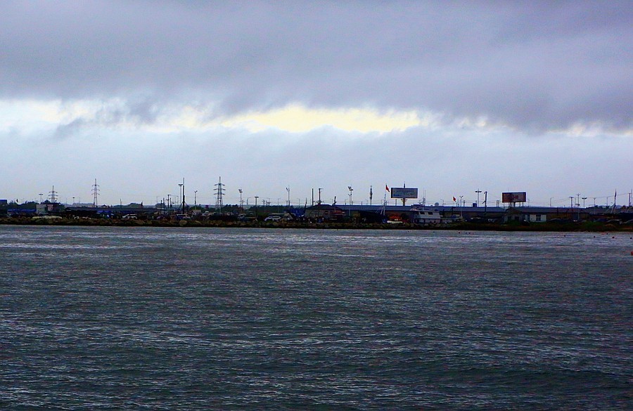 《不老松：纪实摄影》【大美河山系列报導】三游东戴河！ (29)阴云密布挡不住香水湾浴