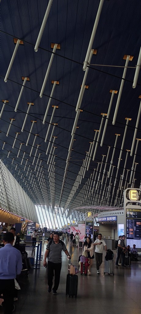 浦东机场手机拍