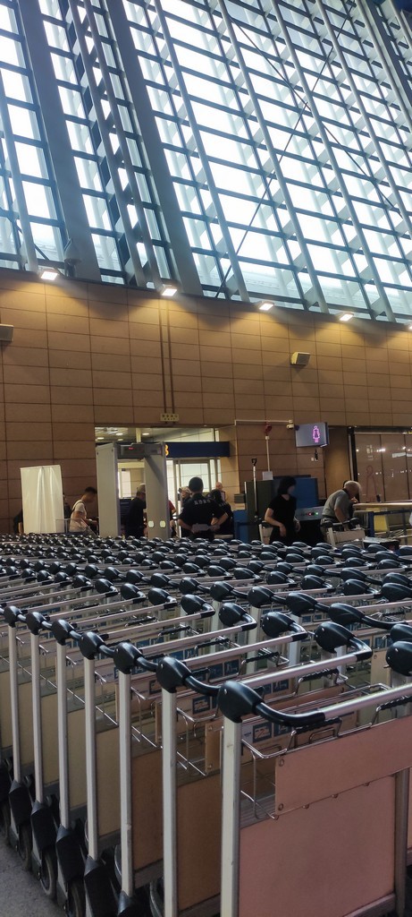 浦东机场手机拍