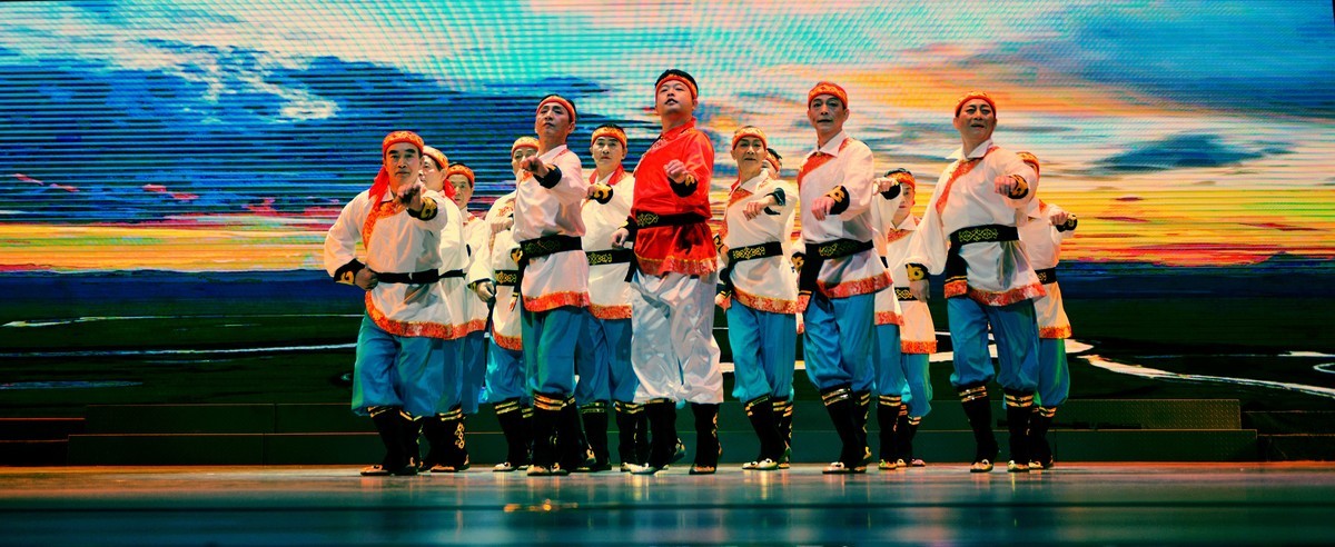 湖北省老年大学舞蹈团部分精彩演出