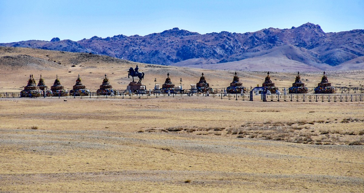 我只是把出去看到的随手记录下来（182）