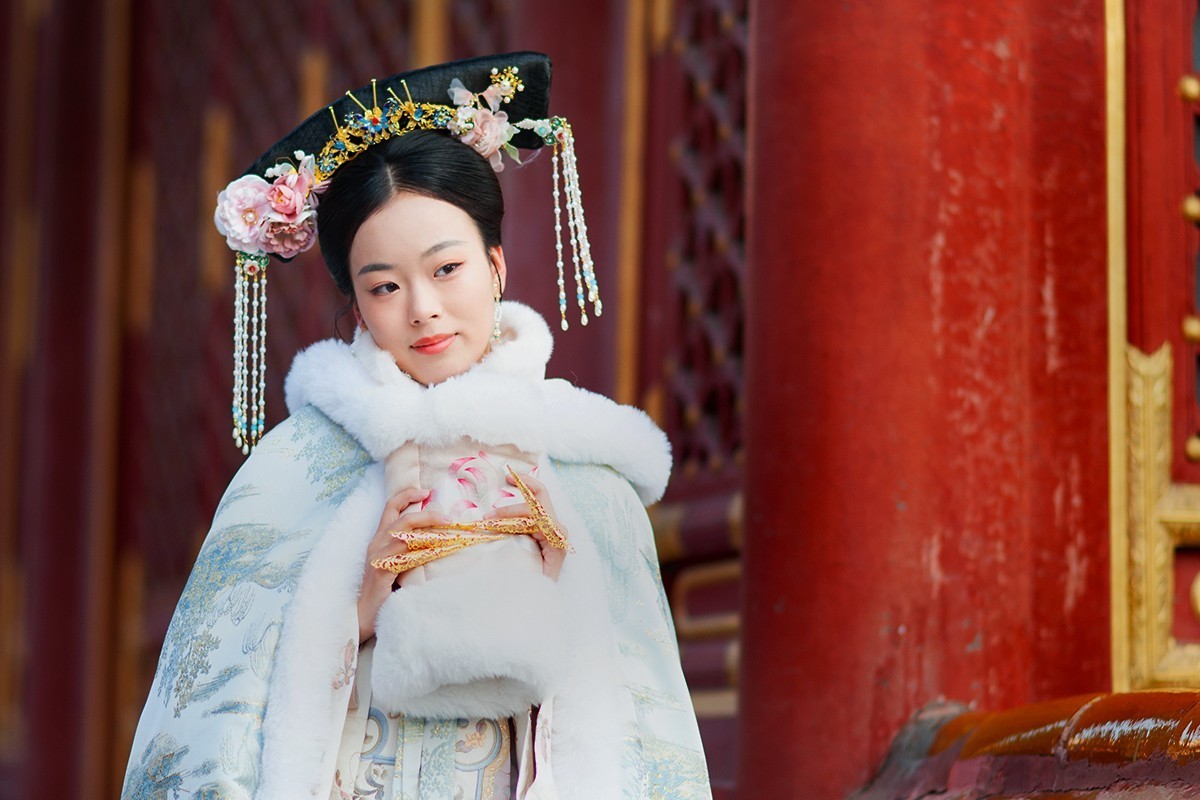 侧重眼神光的一组人像