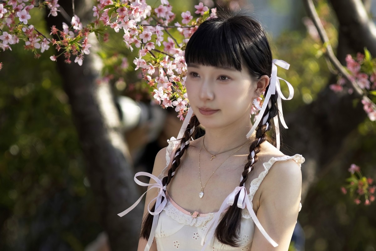 白吊带裙mm（试用 Topaz Photo AI）樱花树旁留个影系列03