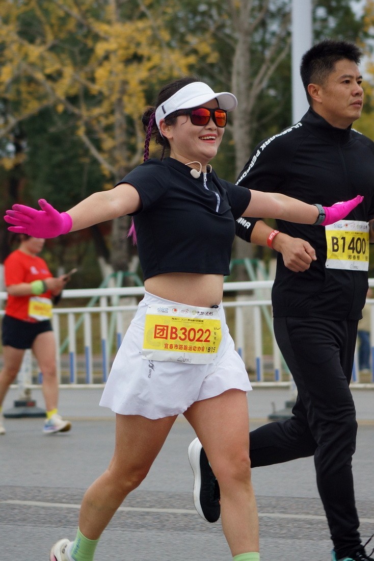 马拉松比赛抓拍〖一〗