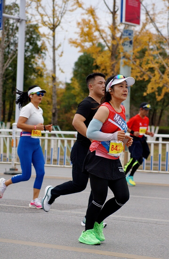 马拉松比赛抓拍〖一〗