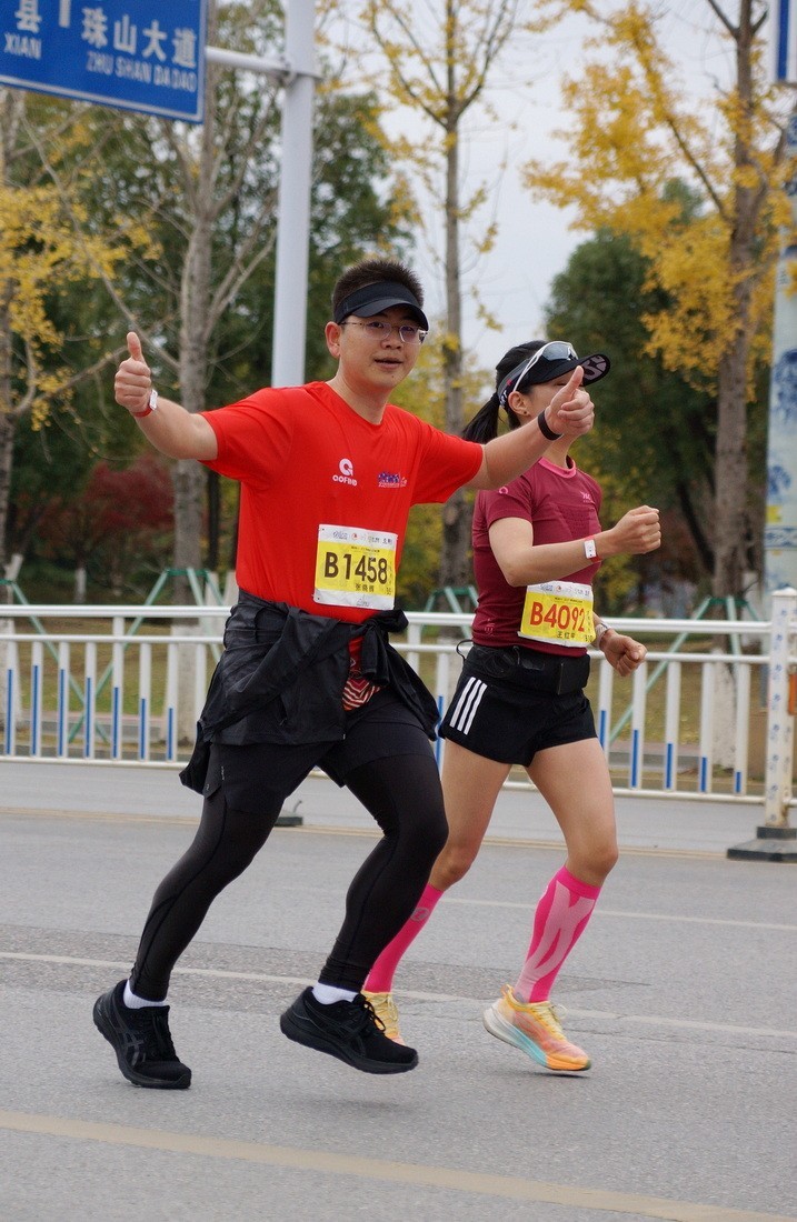 马拉松比赛抓拍〖一〗