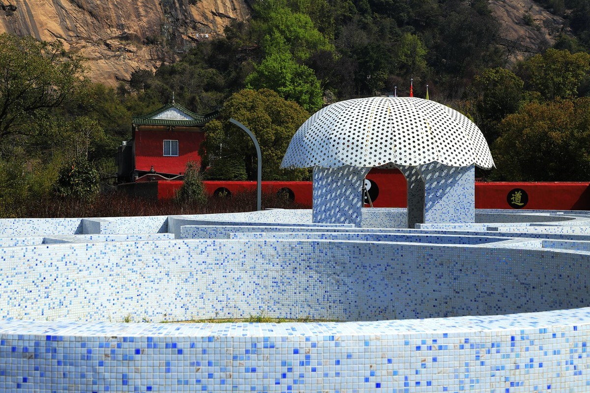 龙湾东篱下水仙宫