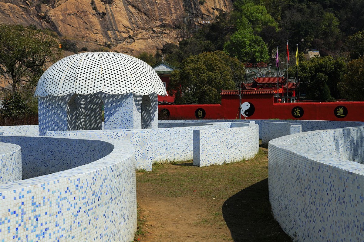 龙湾东篱下水仙宫