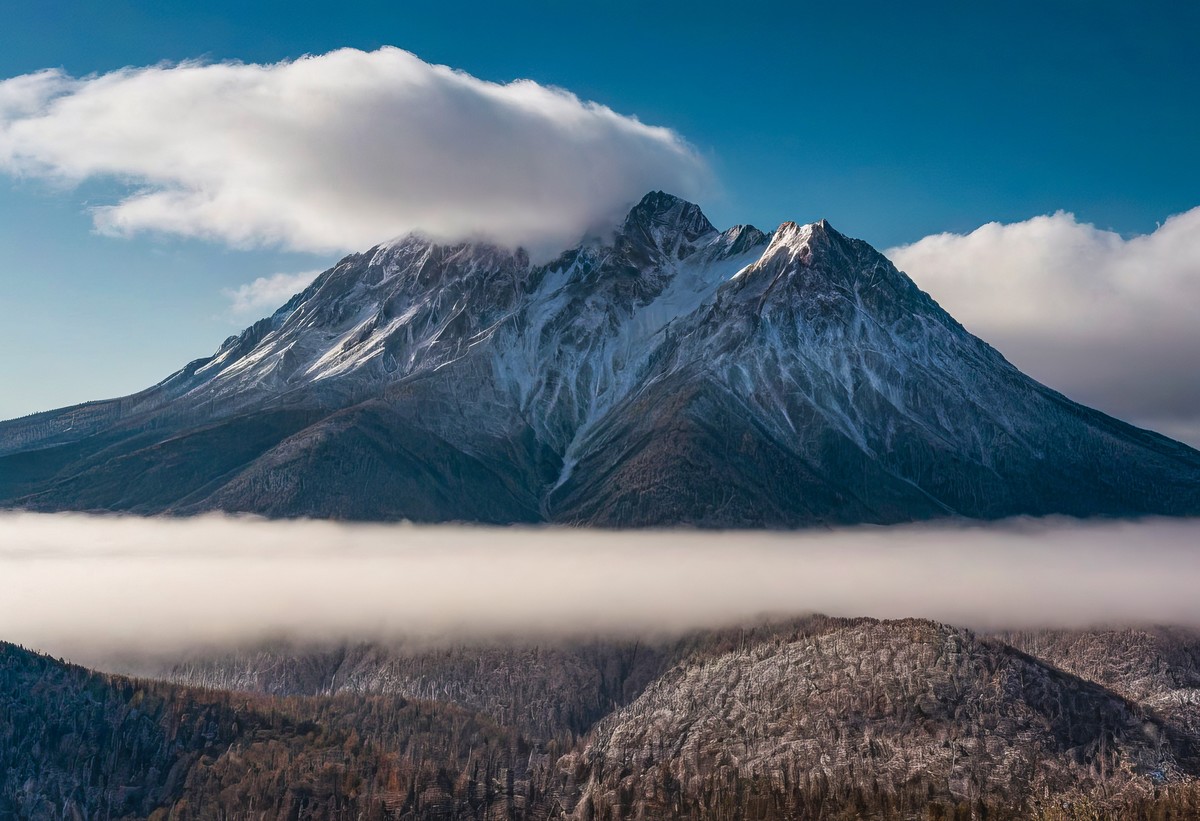 日出的宁静与和谐