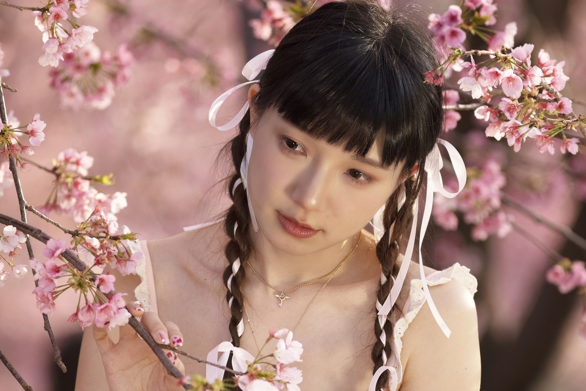 白吊带裙mm（试用 Topaz Photo AI）樱花树旁留个影系列03