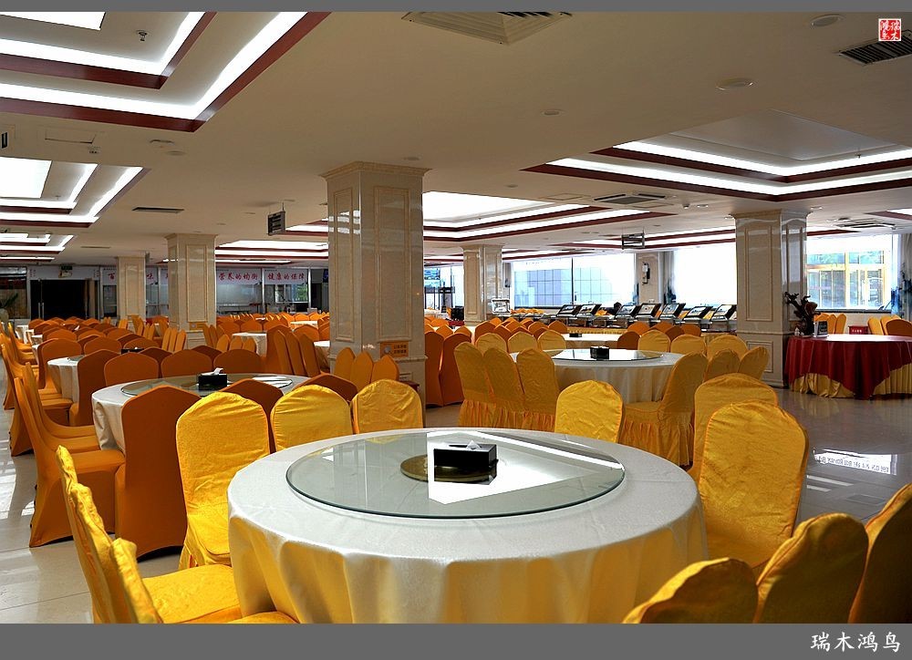 “会”在爱陌客，“食”在花水湾