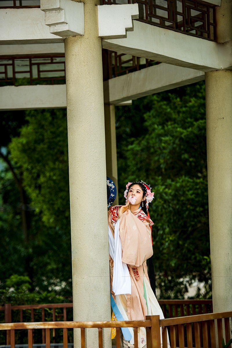 一组《夏日风》恭贺安泽好友荣任小五星空(中国)新版主！