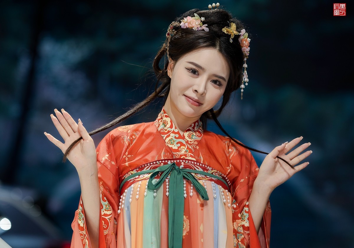 《第十八届西安国际车展掠影》（一）