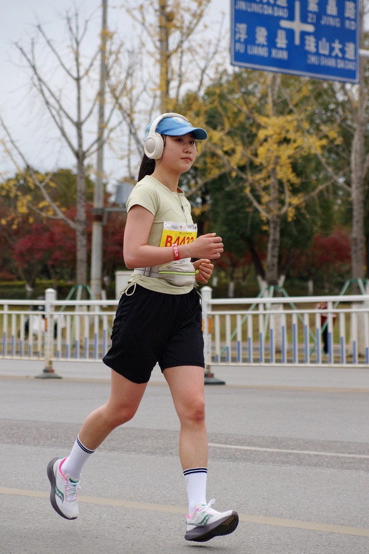 马拉松比赛抓拍〖一〗