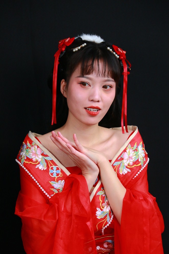 福兔贺岁   人像的拍摄 ------ 150