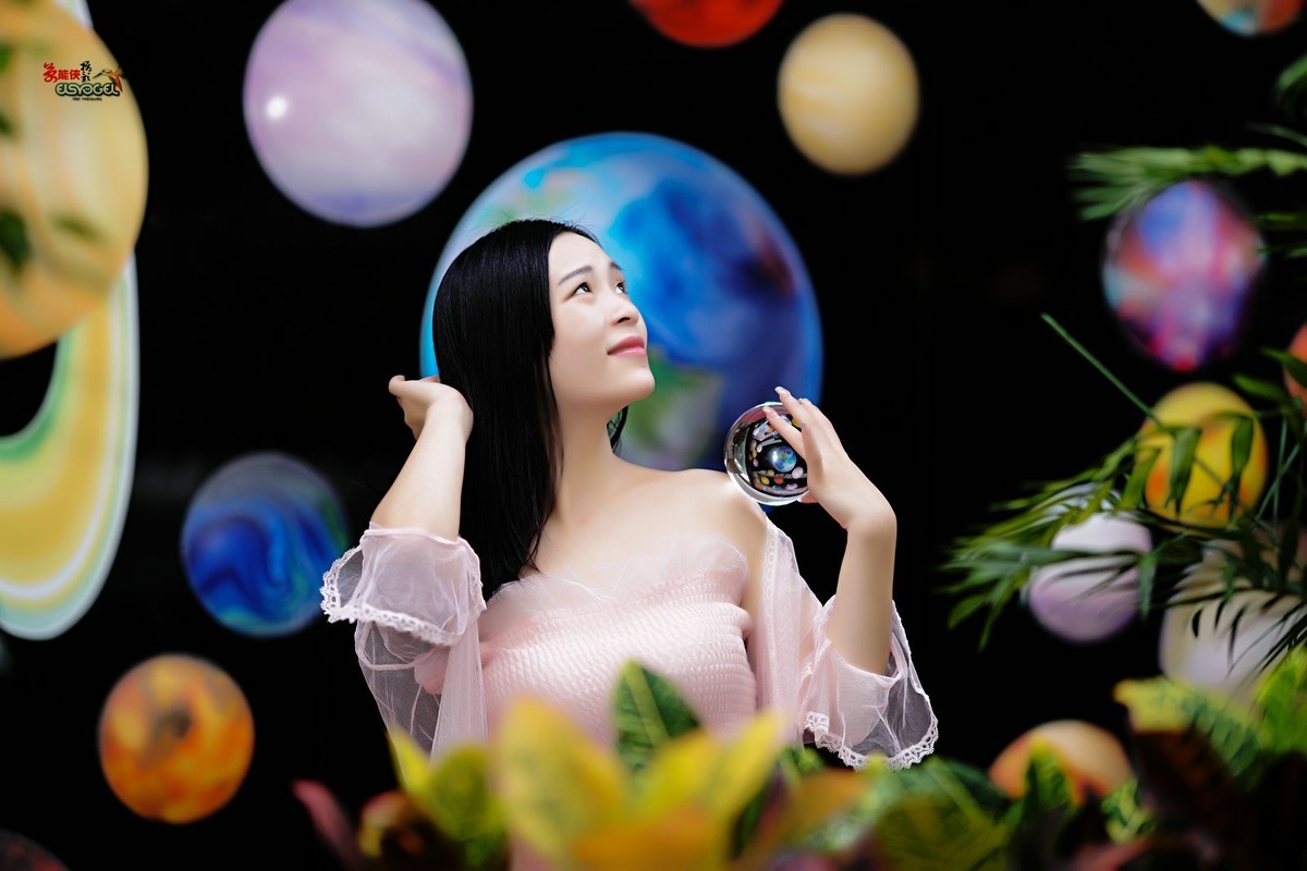 【宇宙星光少女】---佳佳